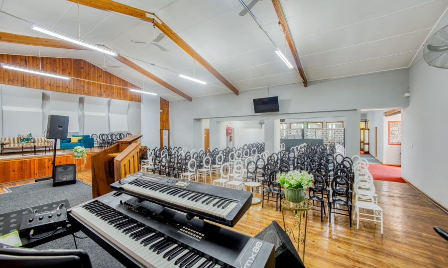 Commercial Property for Sale in Summerpride Eastern Cape